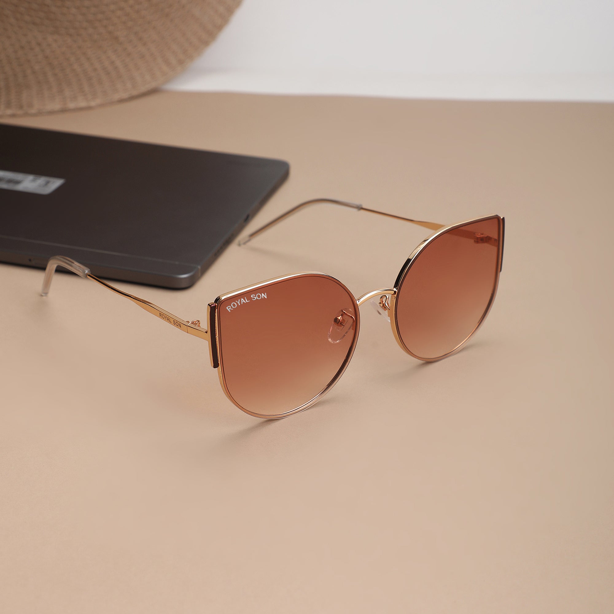 Royal Son Cat-Eye Oversized UV Protected Women Sunglasses - CHI0055