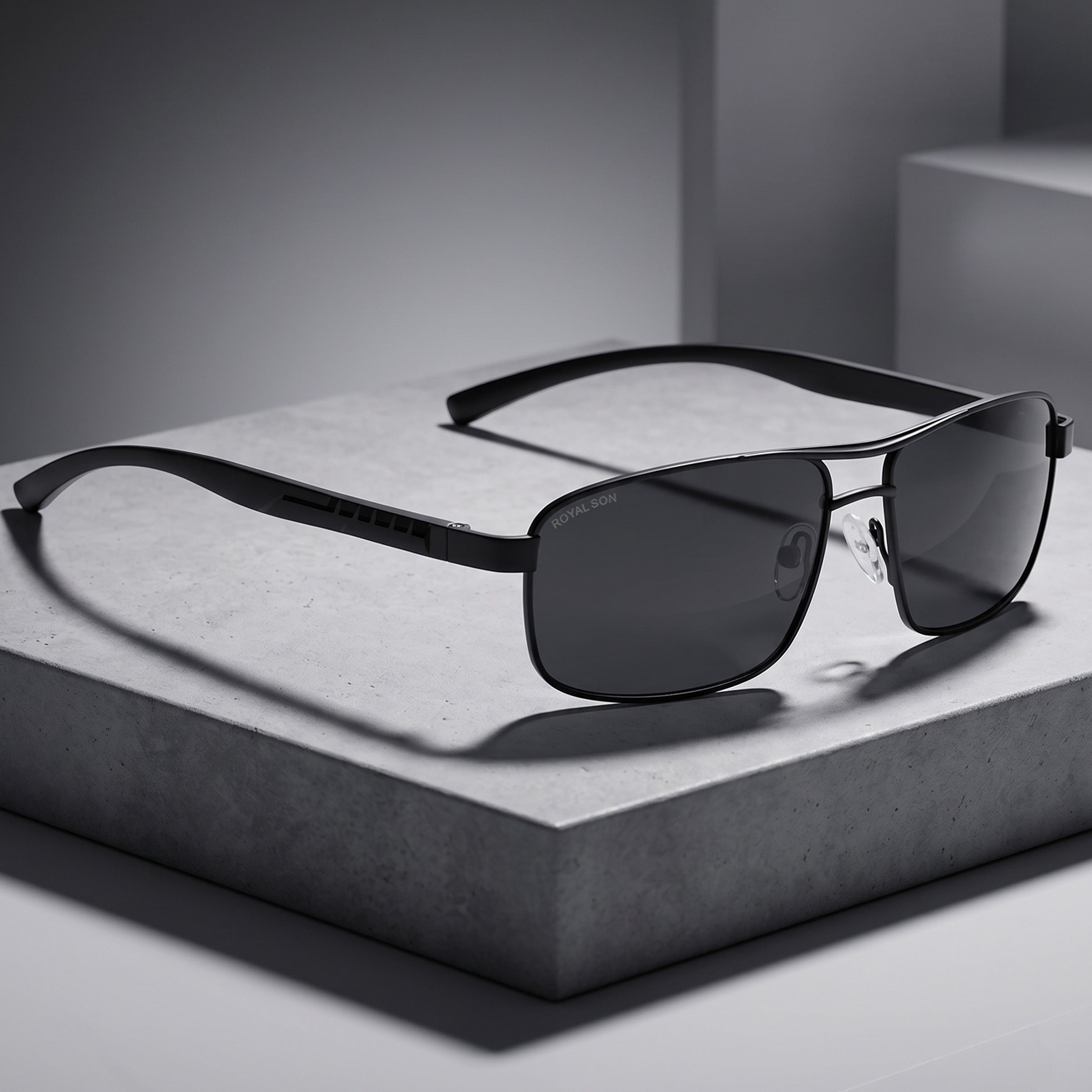 Royal Son Rectangular Polarized Men Sunglasses - CHI0085-C1