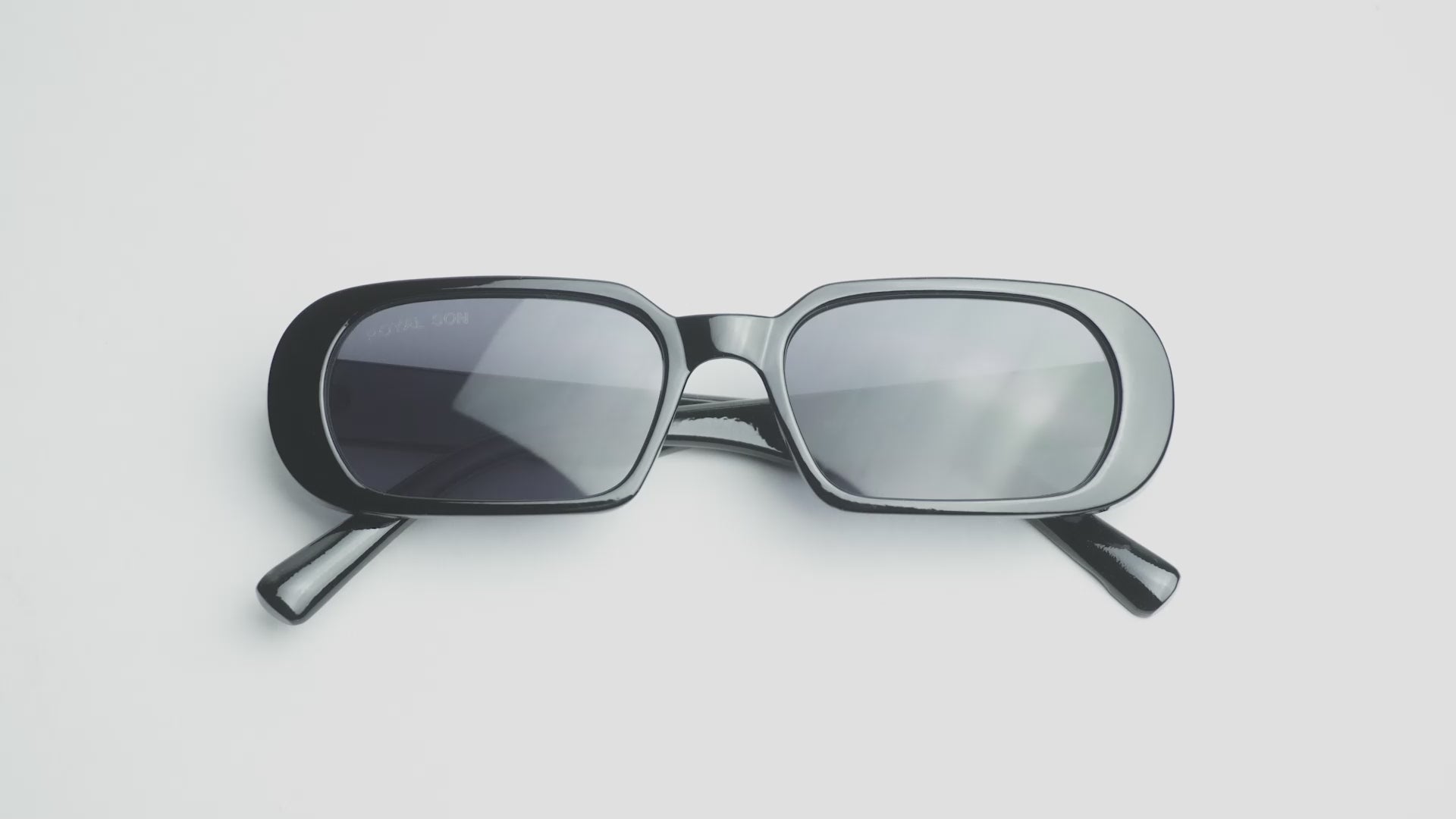 Royal Son Rectangular UV Protected Women Sunglasses - CHIWM00120-C1