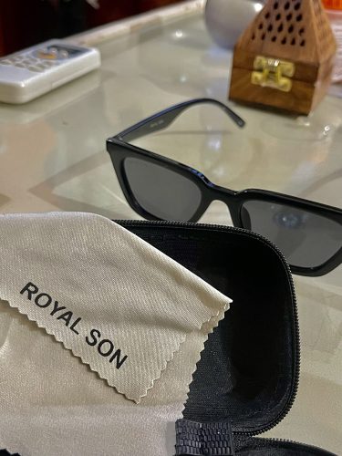 Royal Son UV400 Hd Dark Polarized Square Sunglasses for Men Women/Ladies - CHI00126-C4 photo review